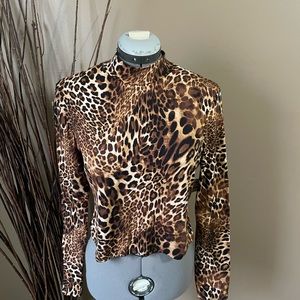 Long sleeve crop top